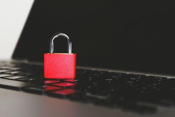 Making Web Browsing Safer
